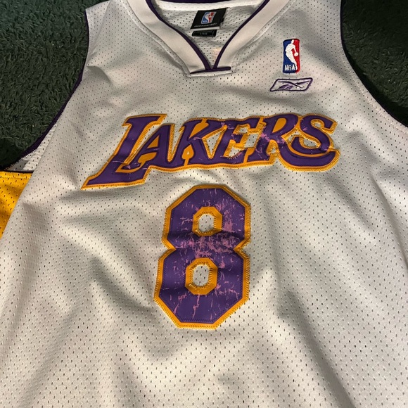 Reebok 2005-2006 Kobe Bryant #8 White Home Basketball Jersey Men’s Large - Picture 3 of 7